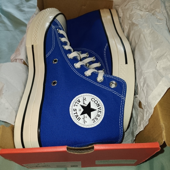 Converse Shoes - Converse shoes
